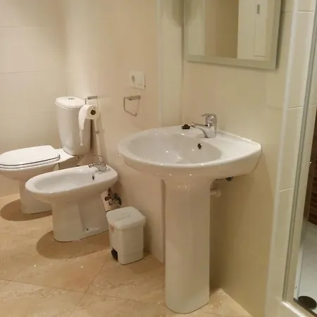 Realrent Jardines De Viveros *