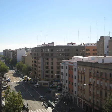 Realrent Jardines De Viveros Apartment Valencia
