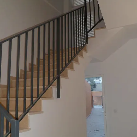 Realrent Jardines De Viveros Apartment *